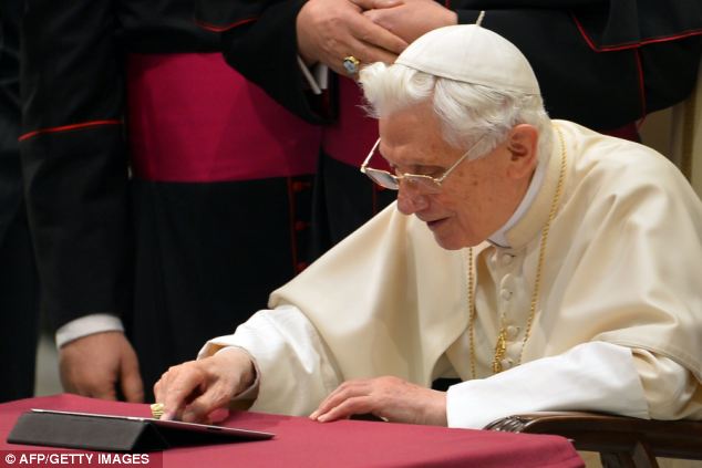 pope tweet 1