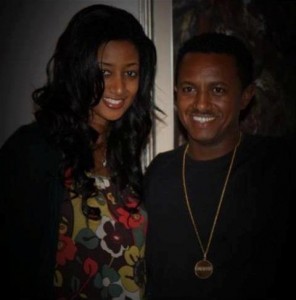 ድምፃዊ ቴዎድሮስ ካሳሁን (ቴዲ አፍሮ) ከባለቤቱ ጋር