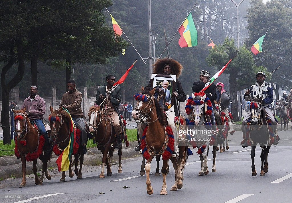 ethiopians-wearing-traditional-oromo-costume