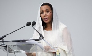 ወ/ሮ አዜብ ተጨንቀዋል!