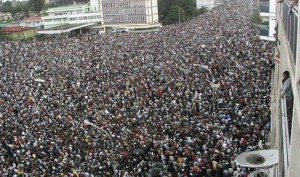 የሰላማዊ ሰልፍ መንፈስ መመለስ
