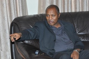 በክብር ሲጠበቁ የነበሩት በረከት ለዳግም ህክምና ሳውዲ አረቢያ ሾልከው ገቡ