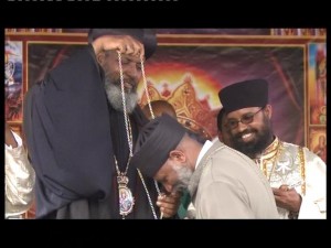 መምህር ግርማ አስማተኛ/አጥማቂ?