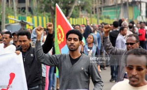 ልጅ የአባቱን ልደት ሲያከብር