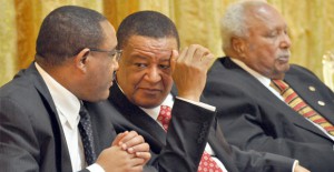 ሁለት ጥያቄ ብቻ አለን?