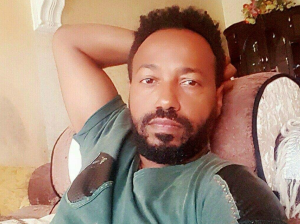 ደጋፊ ያጣው ጎልማሳ ለአረብ ሀገር ስደተኛ